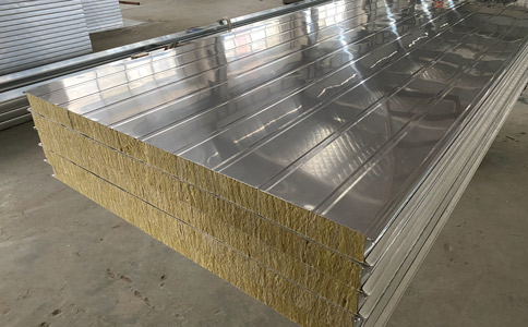 廠家帶您了解：巖棉夾芯板的特性